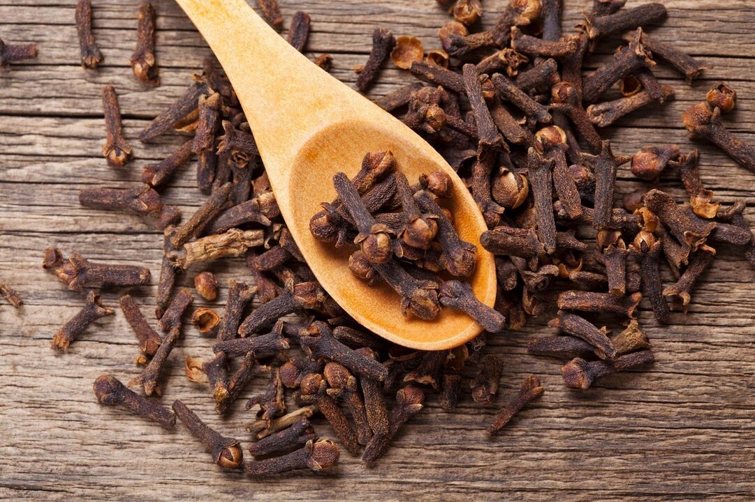 Dried cloves fight parasites