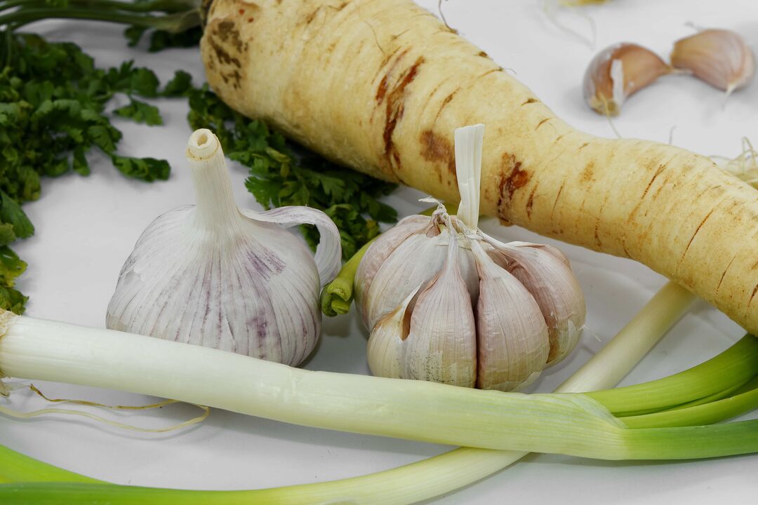 Garlic and horseradish fight parasites